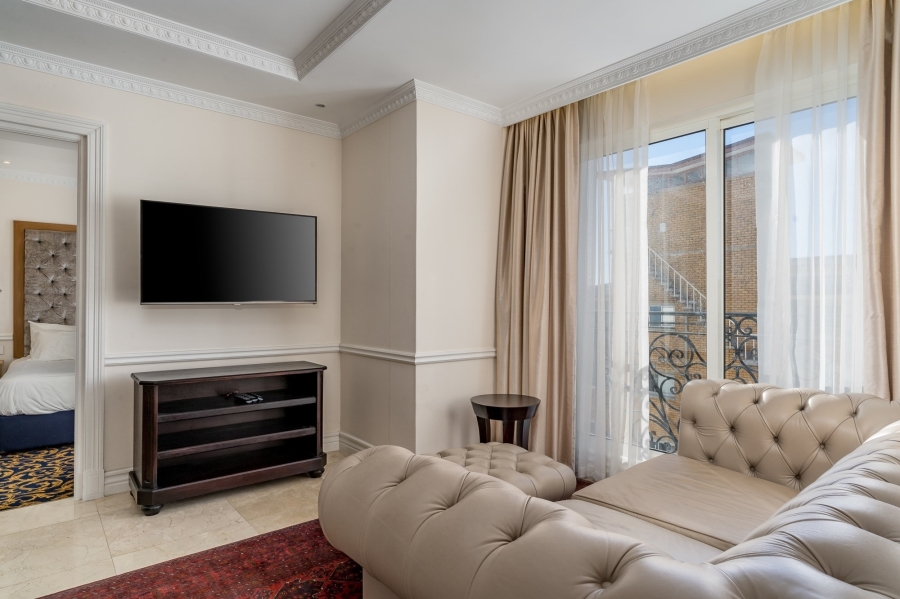 2 Bedroom Property for Sale in Sea Point Western Cape